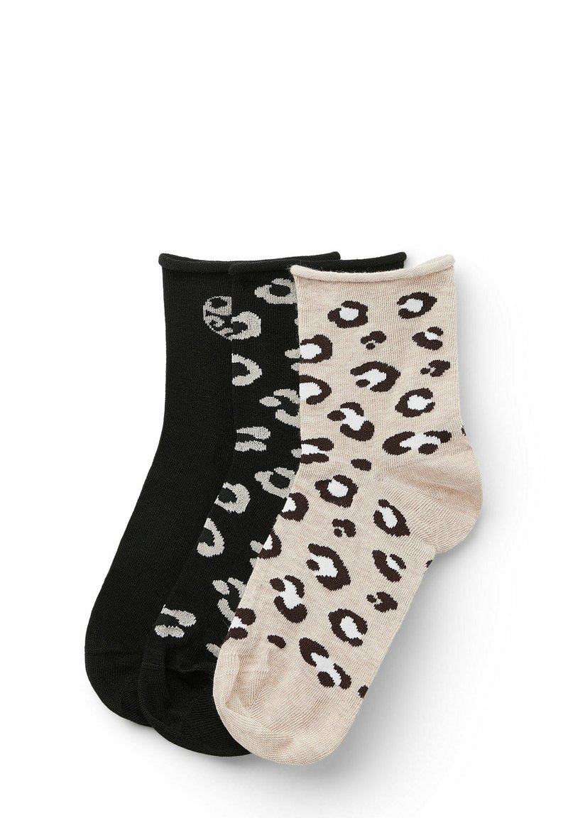 Tři páry kotníkových ponožek v černé, šedé a béžové barvě s leopardím vzorem. Vyrobeno z měkké, elastické tkaniny.