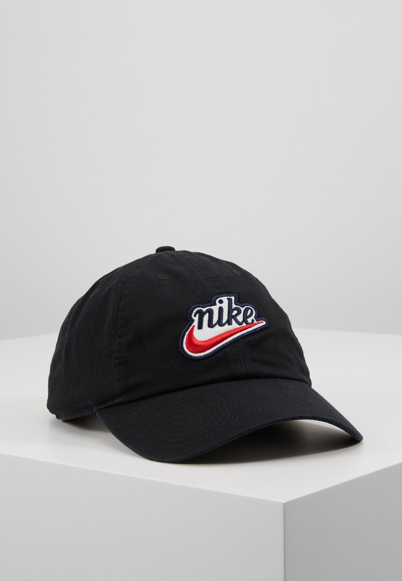 black nike mickey hat