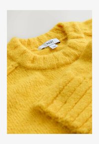 Valgt, bright yellow