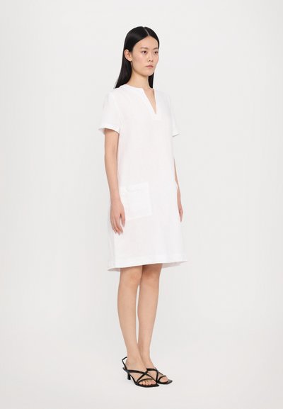 ASPESI ABITO - Jurk - white
