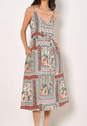 Apricot, Robe de jour - mint