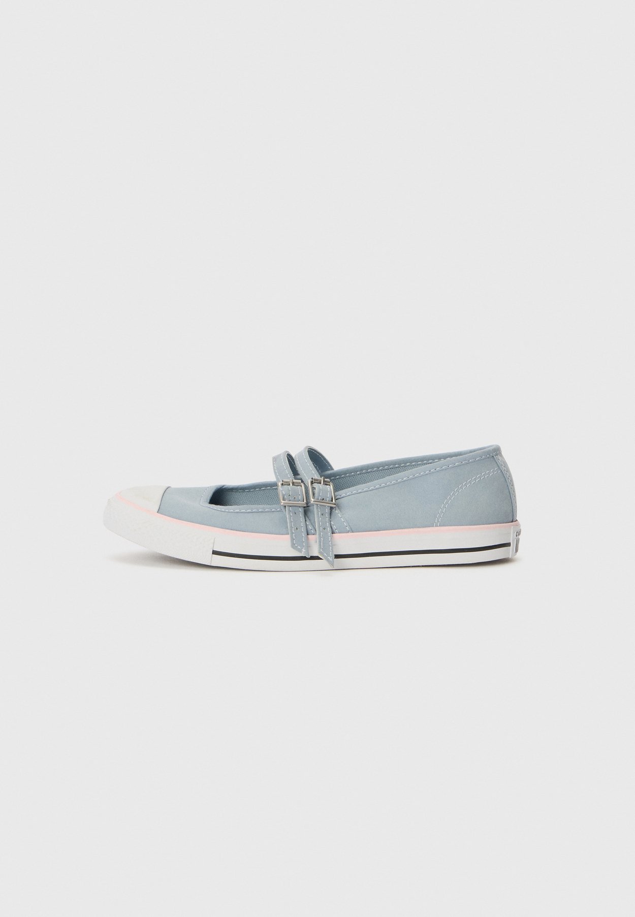 CHUCK TAYLOR DAINTY MARY JANE