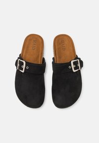 RAID UMALI - Pantoffels - black