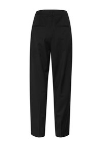 Pantaloni neri su misura con vita alta, due tasche posteriori e design gamba affusolata. Realizzati in un tessuto leggero e morbido.