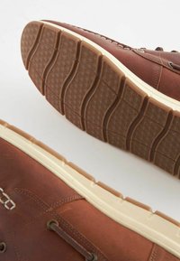 Next LEATHER BOAT SHOES - Csónakcipők - dark tan