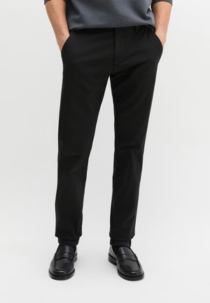 MODEL STIG SHAPED - Chino - black