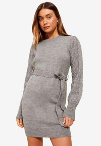 Friends Like These CABLE SLEEVE MINI - Egyenes szabású ruha - grey