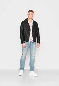 Levi's® CLASSIC CAMPER - Camisa - multi joyce egret