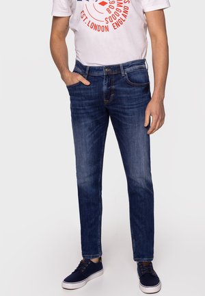 - Jeansy Slim Fit
