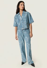 Soaked in Luxury SLALTEA  - Camicia - fuzzy blue denim