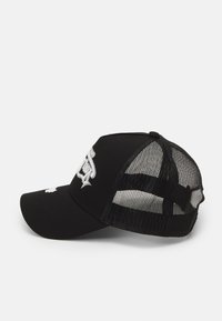 Von Dutch TRUCKER SOHO UNISEX - Cappellino - black/cream