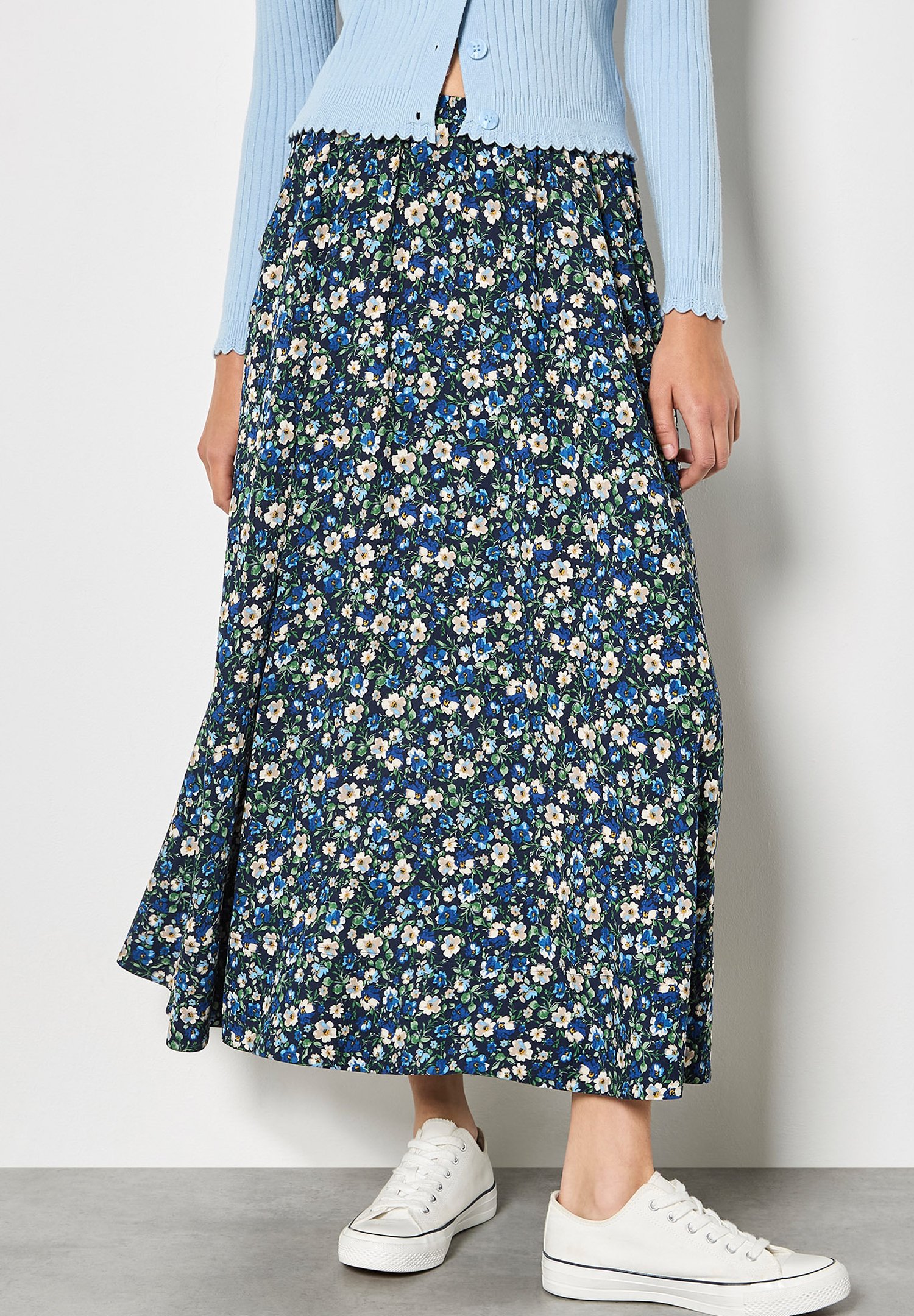Gonna a vita alta outfit | Impulse