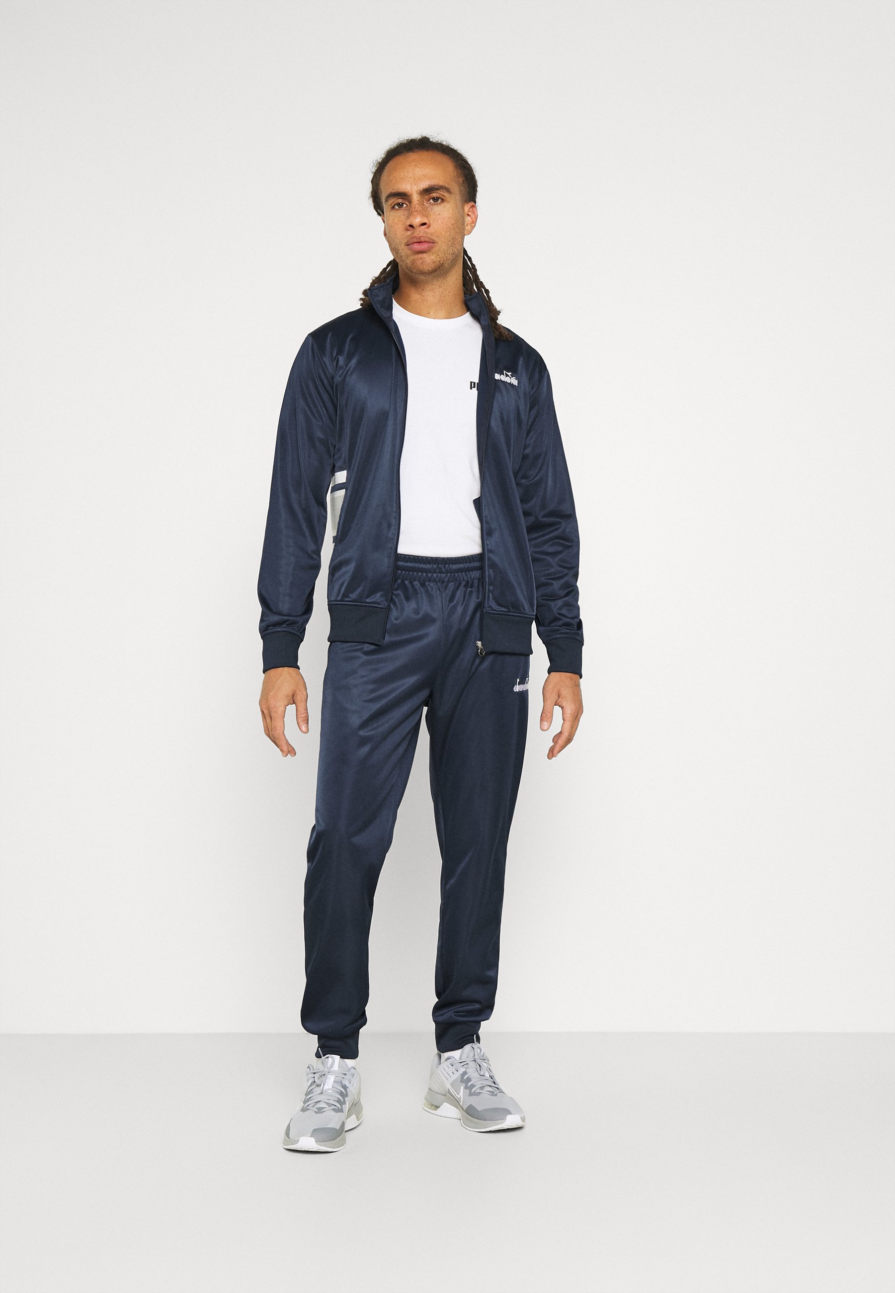 Diadora TRACKSUIT CHROMIA - Tuta - blue corsair/blu scuro - Zalando.it