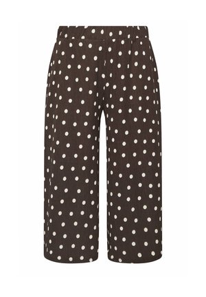Brązowe, szerokie, krótkie spodnie z białymi kropkami i elastycznym paskiem, prezentowane na białym tle.