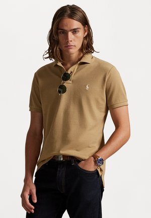 THE ICONIC MESH POLO SHIRT
 - Poloskjorter - cafe tan