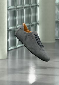 Δεν επιλέχθηκε, dark grey