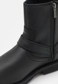 Harley Davidson SCOUT - Botines camperos - black