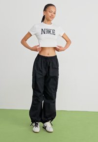 Thumbnail Image 2
