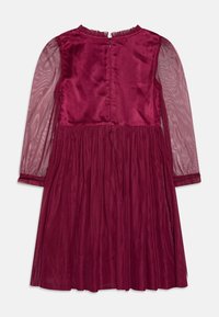happy girls DRESS WITH LONG SLEEVES - Cocktailklänning - berry