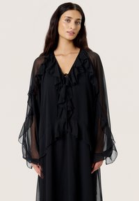 Soaked in Luxury Maxi šaty - black