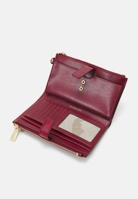 MICHAEL Michael Kors JET SET WRISTLET - Piniginė - deep red