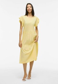 VILA VISUMMER MIDI - Robe en jersey - pale banana