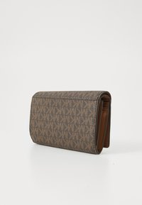 Thumbnail Image 2