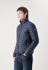 Colmar Originals MENS JACKET - Jakna ispunjena paperjem - navy blue/vulcan