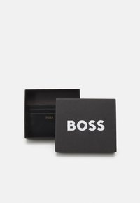 BOSS ARIELL CARDHOLDER - Maks - black