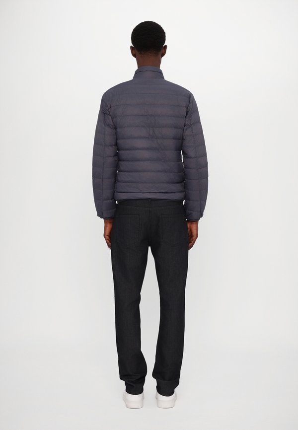 Down jacket - periscope4