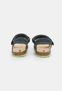Bata Vaikščiojimo sandalai - blu
