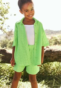 Next TEXTURED SET - REGULAR FIT - Shortsit - lime green
