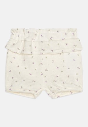 Hvide babyshorts med elastisk talje og lille lilla blomsterprint over det hele, blødt tekstureret stof.