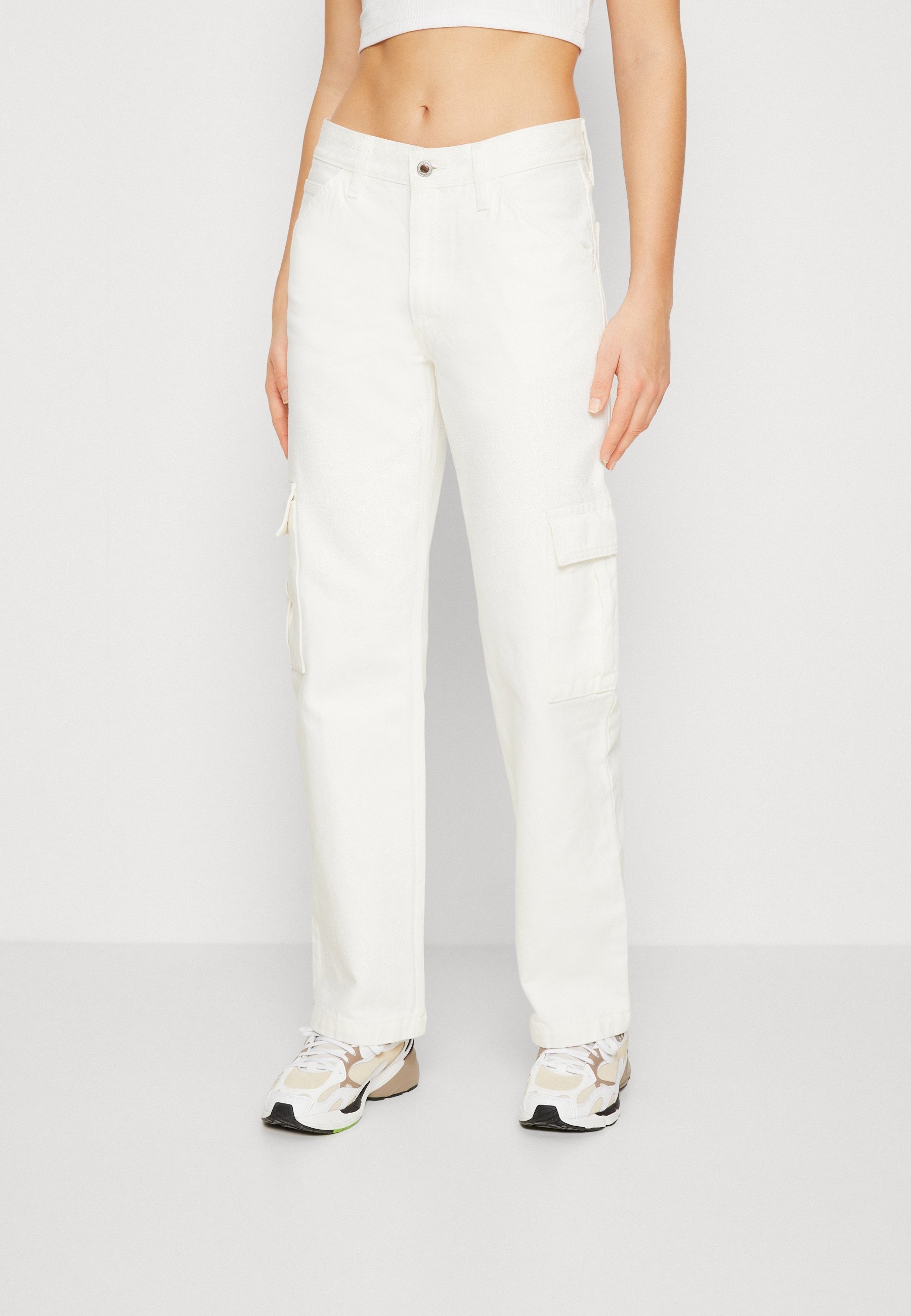 Actualizar 79+ imagen denim cargo pants levi's Thptnganamst.edu.vn