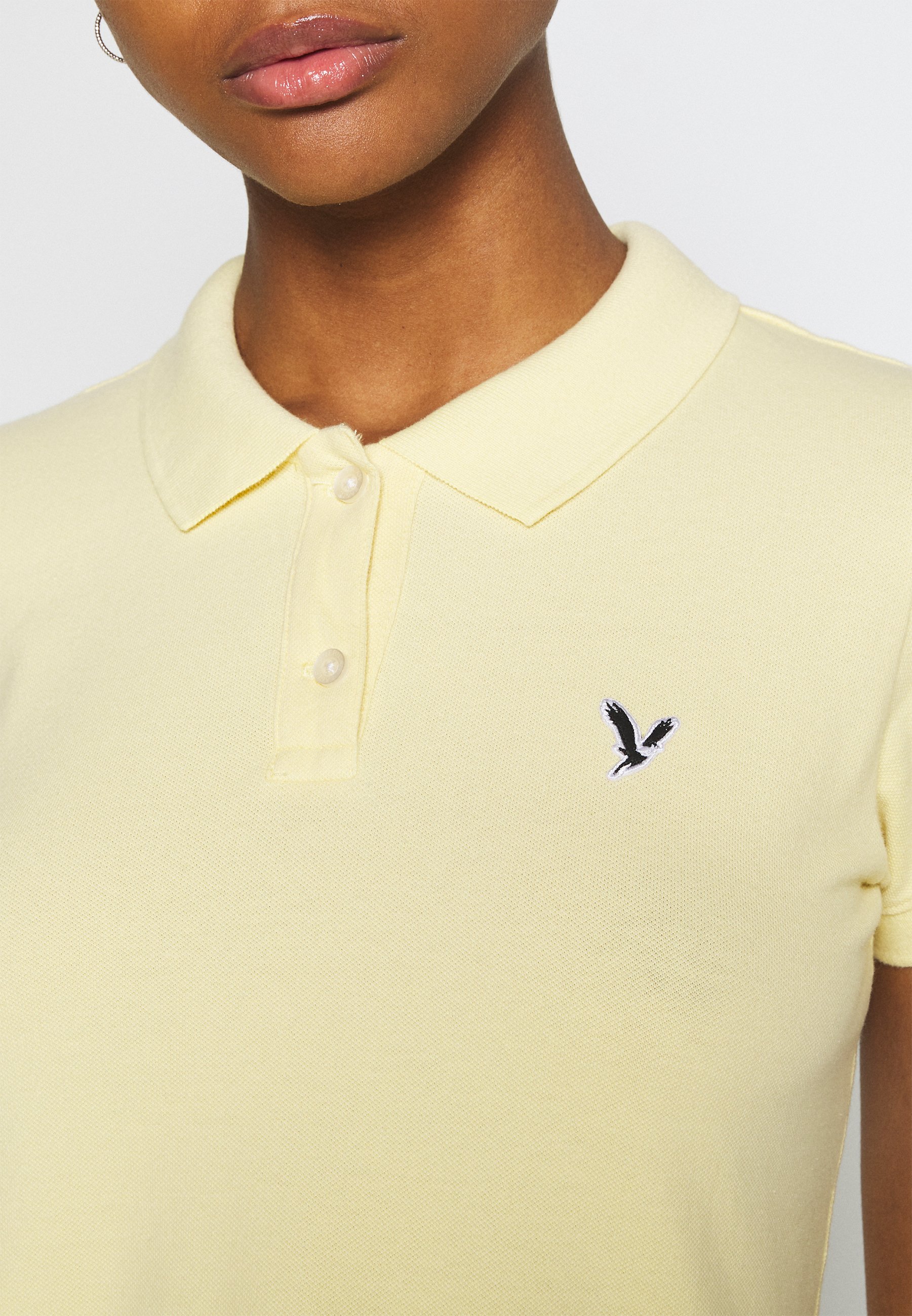 american eagle collared shirts