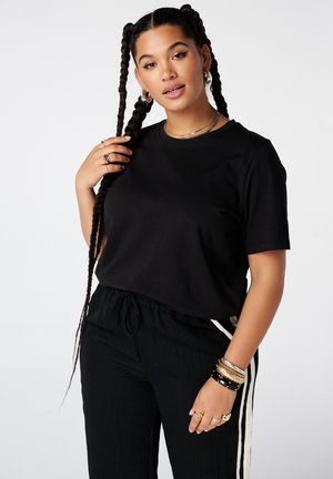MS Mode, T-SHIRT - T-shirt basic - black