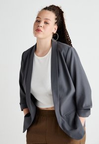 ONLY Carmakoma CARELLY 3/4 LIFE - Bleizeris - magnet