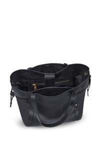 Zwarte leren totebag met een gestructureerd oppervlak. Ontworpen met een ruime binnenkant, een ritsvak en details in goudkleurige hardware.