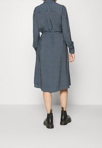 b.young Abito a camicia - blue