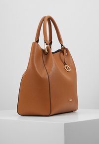 L.CREDI EMBER SET - Handtasche - cognac