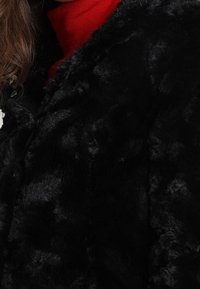 Vero Moda Kort kappa / rock - black