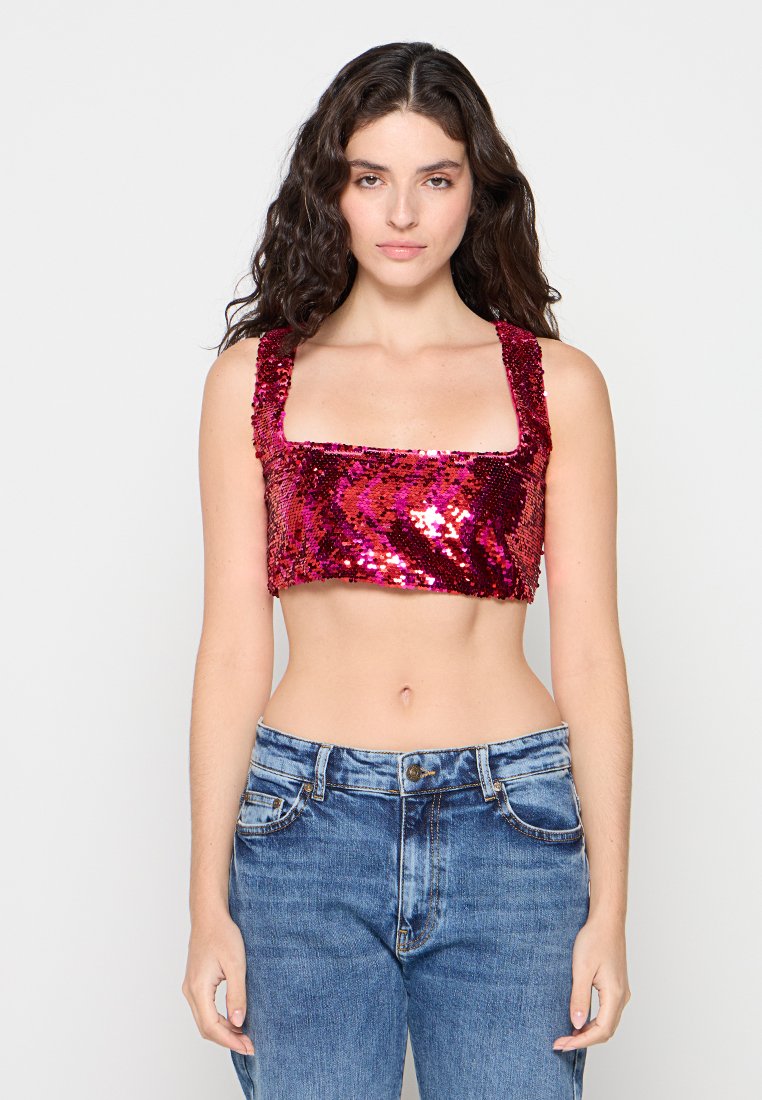 CHIARA FERRAGNI Top rood