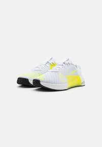 Nike Performance METCON 9 - Tenisice za trening - white/volt cyber/summit white/black