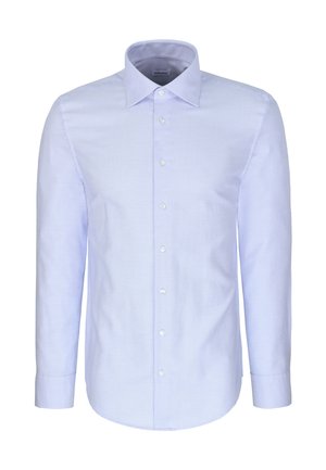Chemise habillée homme bleu clair à manches longues avec un col pointu et des boutons blancs sur le devant.