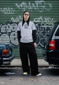 HUF METABLAST TEE UNISEX - T-shirts med print - dust purple