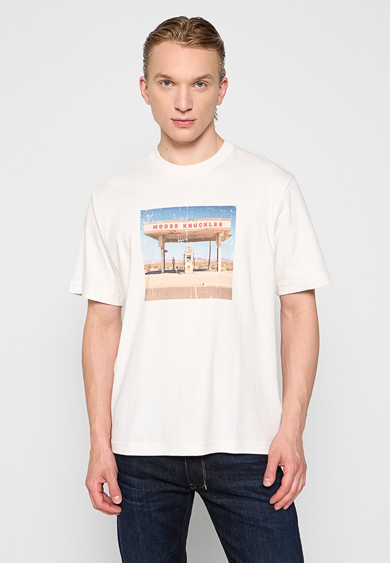 Moose Knuckles T-shirt print lichtgeel Moose Knuckles T-shirt print lichtgeel