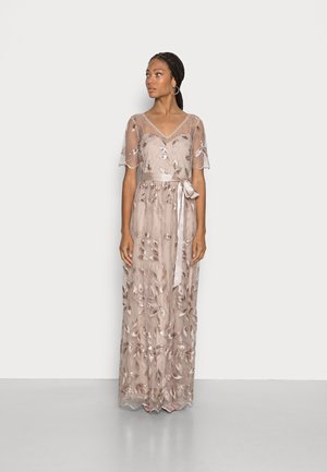 EMBROIDERED LONG BALLGOWN - Galajurk - champagne gold