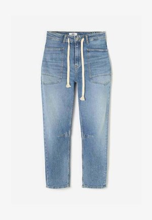 Lichtblauwe denim jeans met een relaxte pasvorm, voorzien van opgestikte zakken, een trekkoord in de taille en subtiele vervaging.
