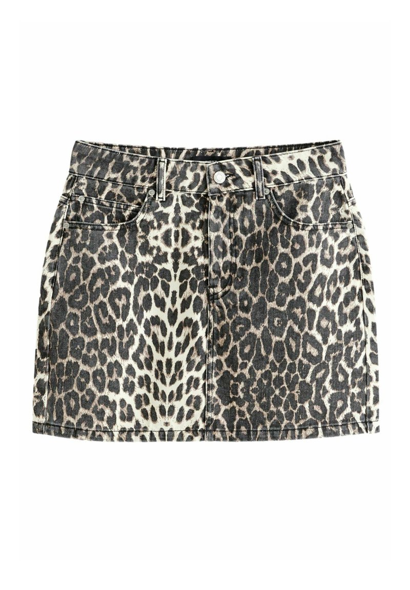 Leopardprint denim minirok met een getailleerd ontwerp, vijf zakken en een metalen knoopsluiting. Textuurstof met een zwart en beige patroon.