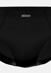 Boxer da uomo neri realizzati in tessuto morbido. Presentano un cinturino con marchio e cuciture rinforzate per una maggiore durata. Design classico senza fantasie.